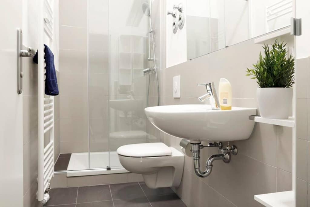 Sc 06 By Rockchair Apartments L Superhost Status L 4 Bedrooms Boxspringbeds 2 Bathrooms Balcony Elevator - Cozy Family & Business Flair Welcomes You! Berlín Exteriér fotografie