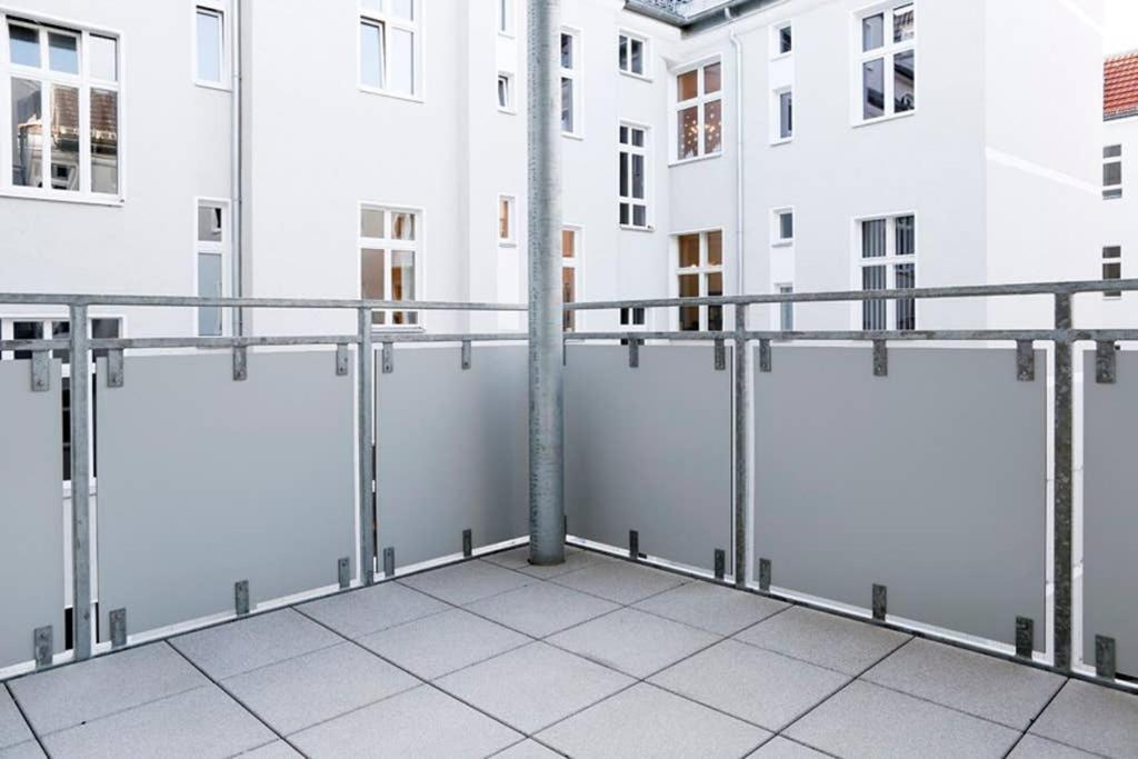 Sc 06 By Rockchair Apartments L Superhost Status L 4 Bedrooms Boxspringbeds 2 Bathrooms Balcony Elevator - Cozy Family & Business Flair Welcomes You! Berlín Exteriér fotografie