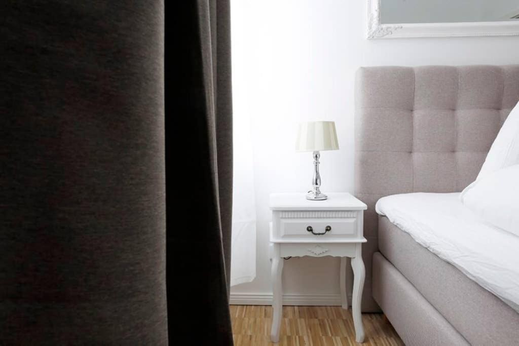 Sc 06 By Rockchair Apartments L Superhost Status L 4 Bedrooms Boxspringbeds 2 Bathrooms Balcony Elevator - Cozy Family & Business Flair Welcomes You! Berlín Exteriér fotografie