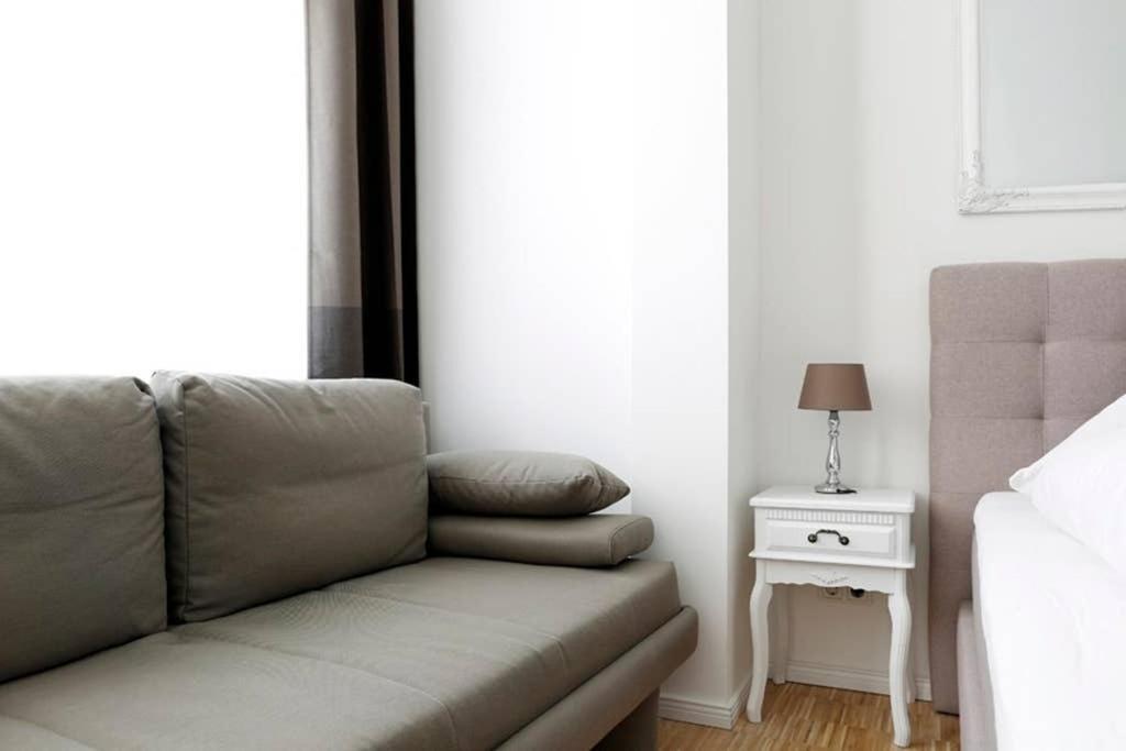 Sc 06 By Rockchair Apartments L Superhost Status L 4 Bedrooms Boxspringbeds 2 Bathrooms Balcony Elevator - Cozy Family & Business Flair Welcomes You! Berlín Exteriér fotografie